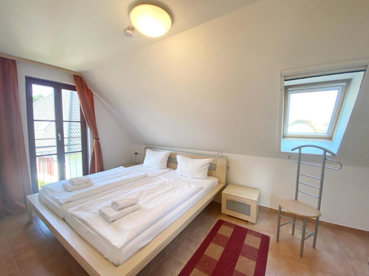 Ferienhaus Am Leuchtturm グロヴェ エクステリア 写真